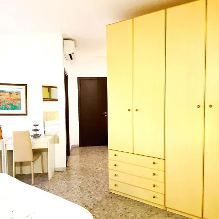 Piazza Meucci Apartamento